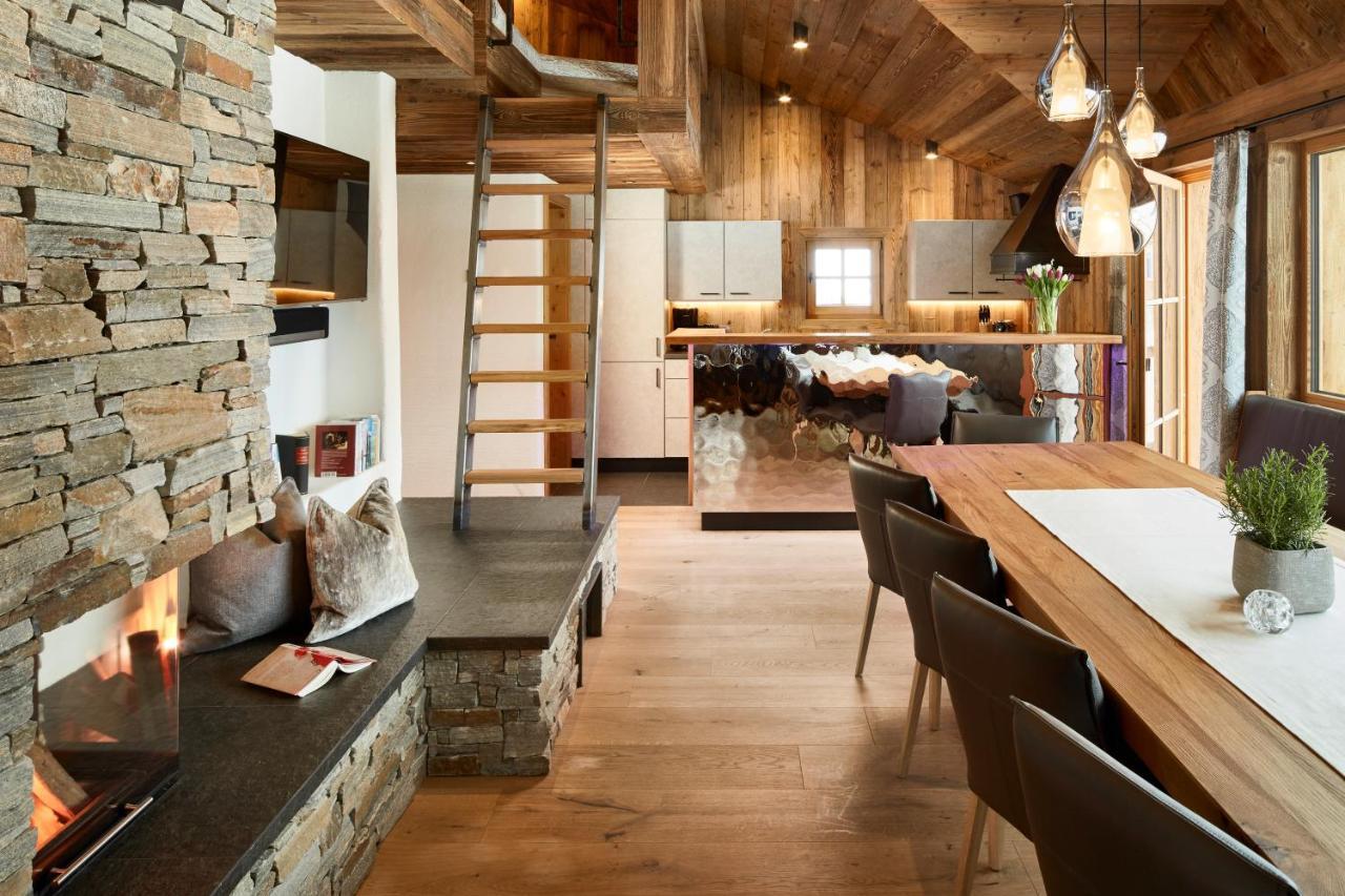 Promi Alm Flachau - Luxus Chalets Экстерьер фото
