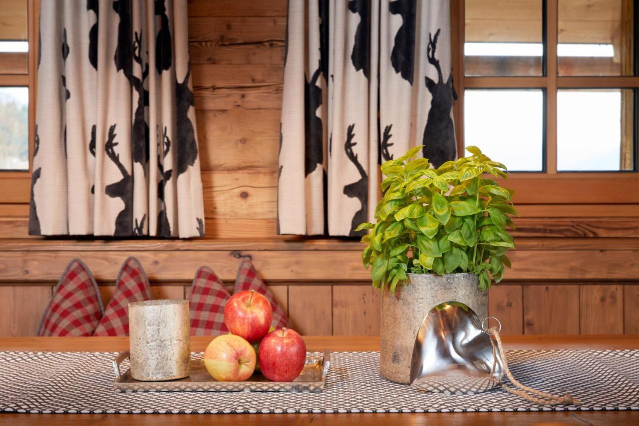 Promi Alm Flachau - Luxus Chalets Экстерьер фото