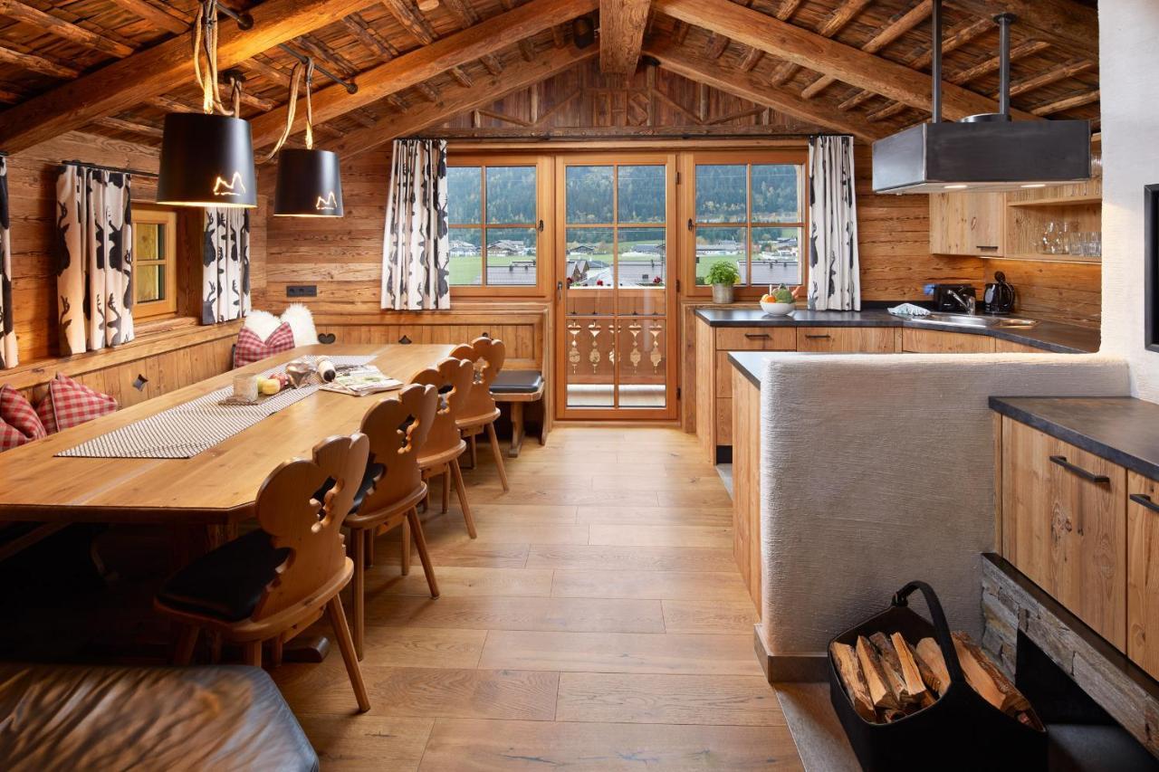 Promi Alm Flachau - Luxus Chalets Экстерьер фото