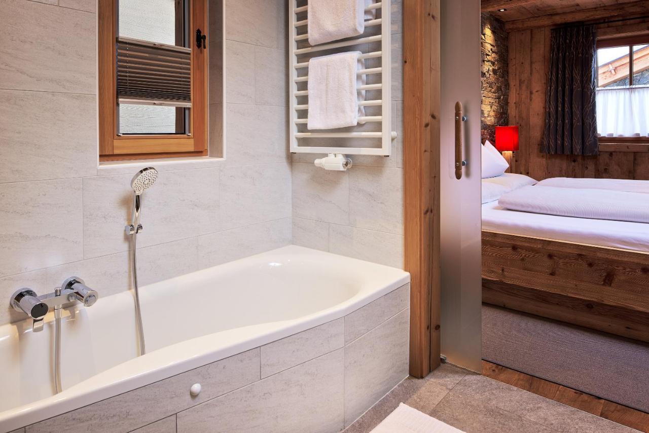 Promi Alm Flachau - Luxus Chalets Экстерьер фото