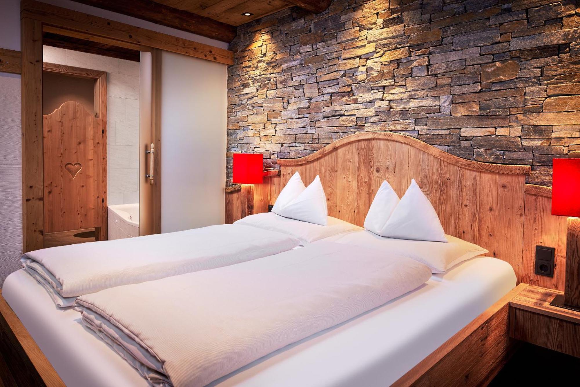 Promi Alm Flachau - Luxus Chalets Экстерьер фото